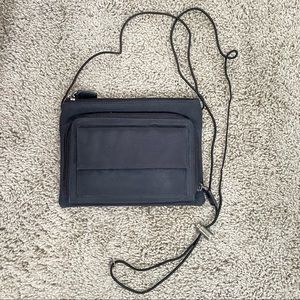 The Limited Small Black Cross Body Adjustable Strap Purse